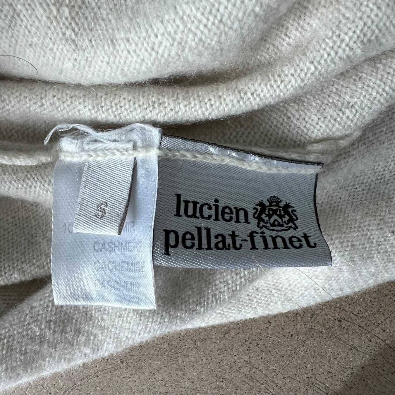 Maglioni & Felpe: LUCIEN PELLAT-FINET Kaschmir Pullover mit Yves Klein Print – Usato da Zürich venduto da ClosetQueen 8