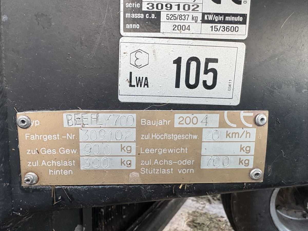 Tagliaerba: Grillo BEEFLY 700 Frontmäher mit Hochentleerung – Usato da Safenwil venduto da Marlboro6 1
