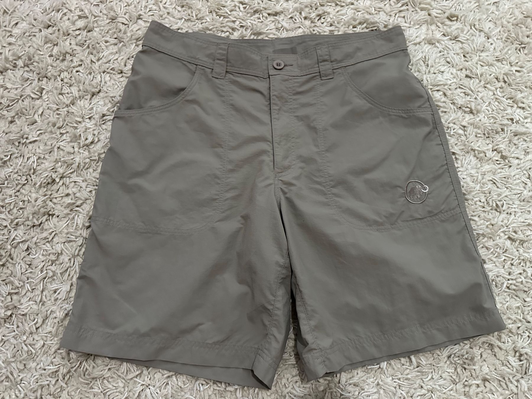 Mammut Hosen: Mammut Wandershorts Gr.50 – Gebraucht aus Bern von BrandVilla