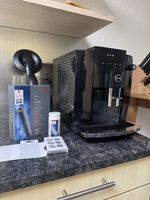 JURA E4 Piano Black Kaffeemaschine inkl. Smart Filter & Entk