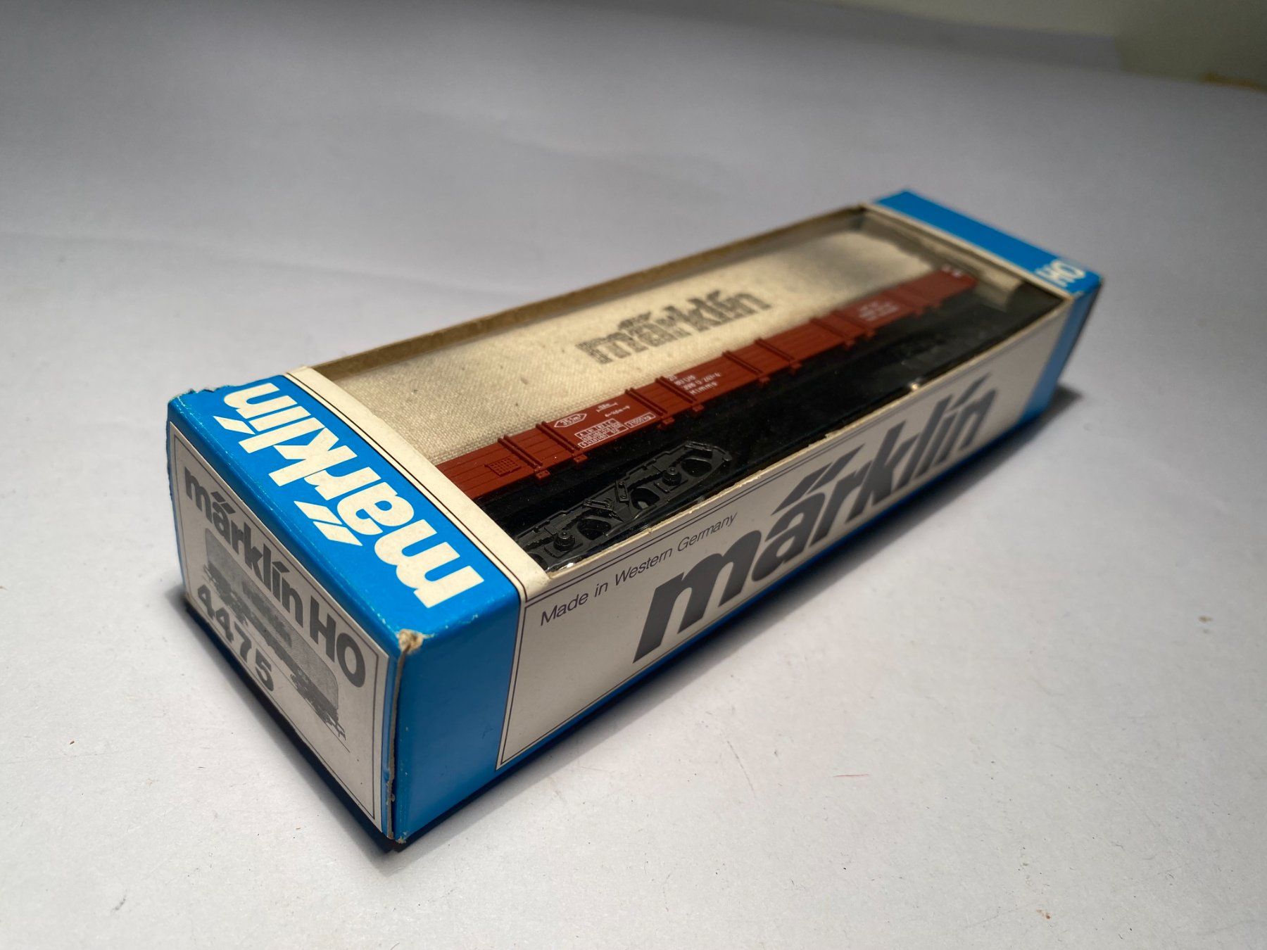 Märklin Modelleisenbahnen: Märklin Planenwagen "MÄRKLIN" DB, AC-Achsen – Gebraucht aus Buchrain von Modellbahn11 7
