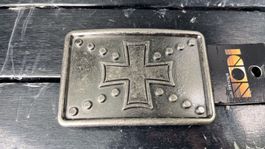 ICON Australia Gürtelschnalle: Kreuz