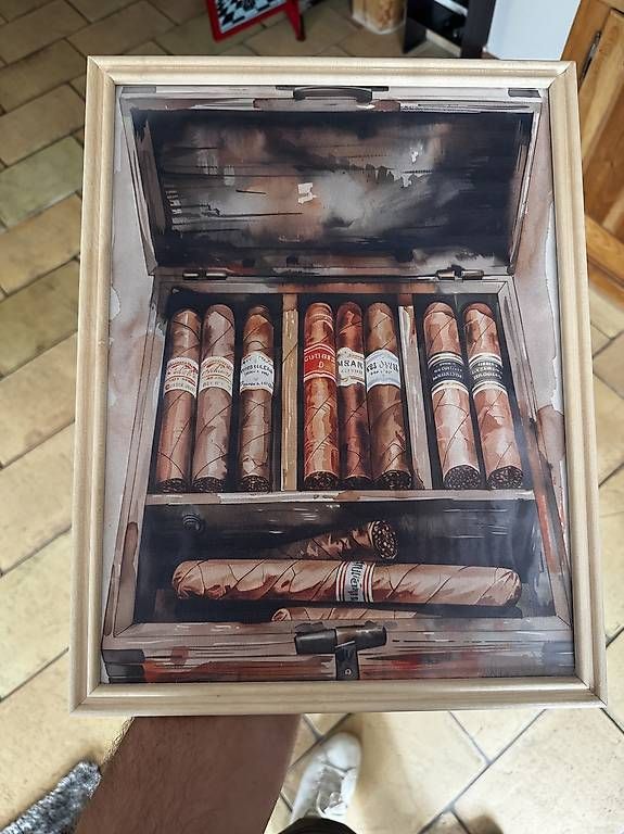 Humidor per sigari: Zigarren Humidor Elegant Bilder  – Usato da Seuzach venduto da Wolf936 1
