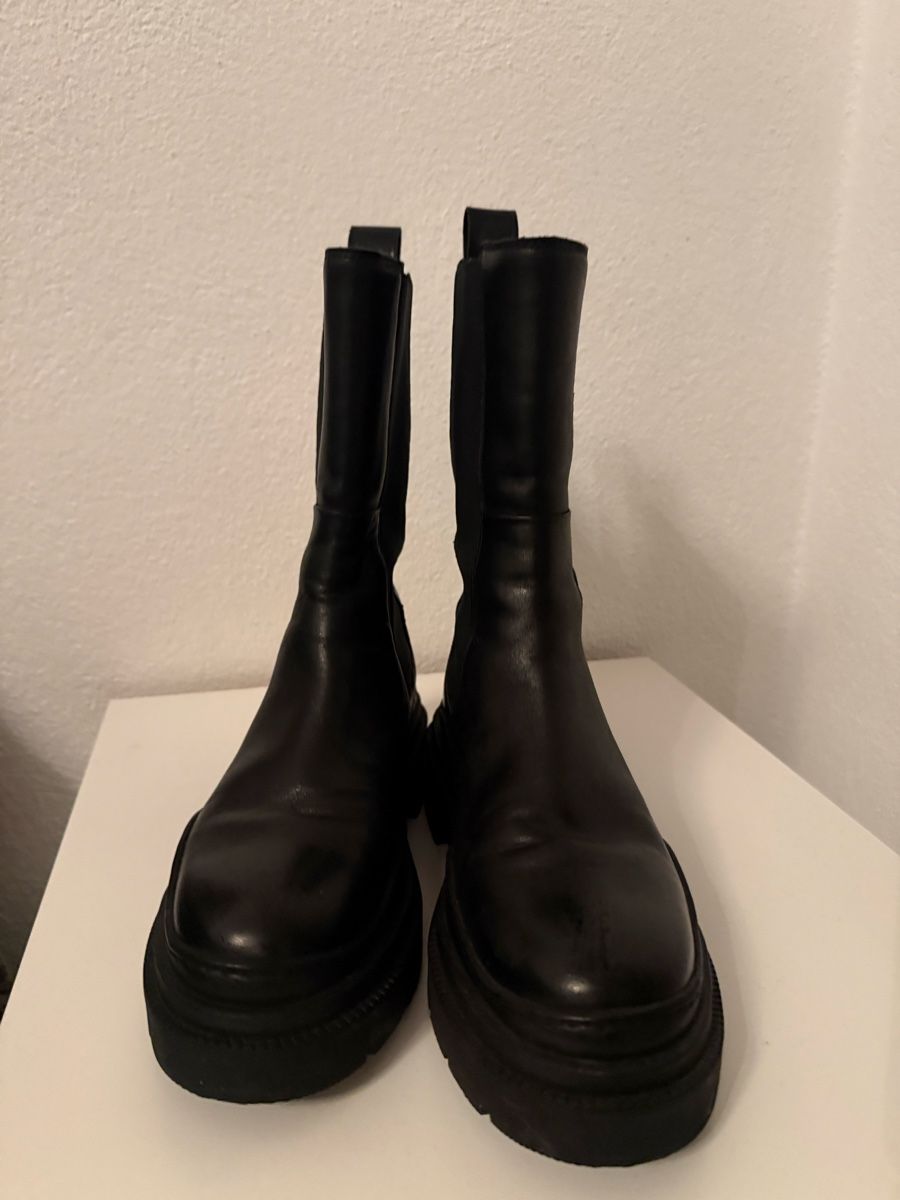 Damenschuhe: Boots – Gebraucht aus Sarnen von Sla_ta 2