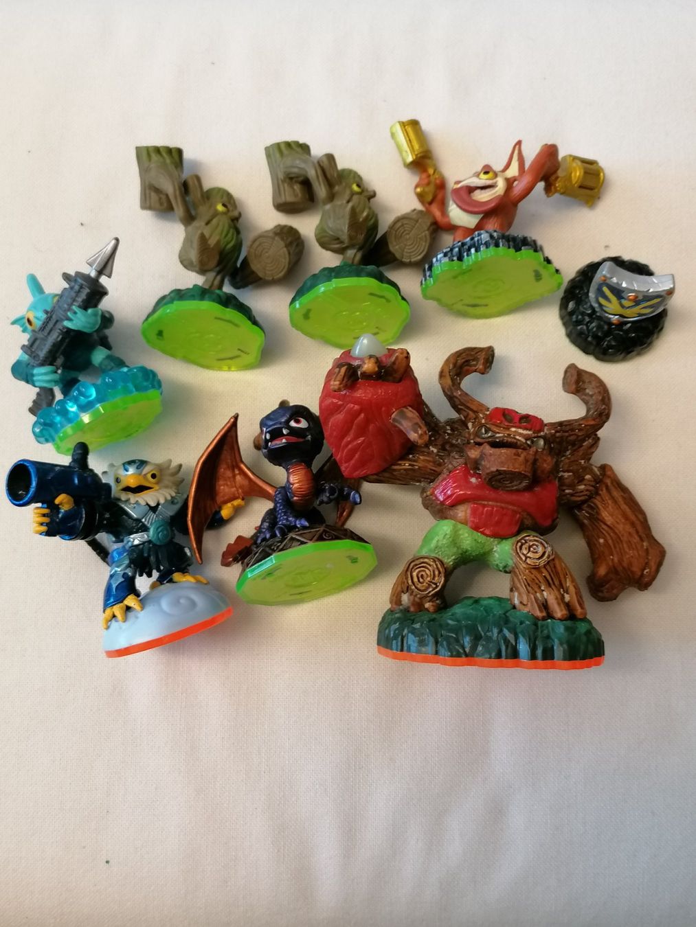 Statuette: Skylanders Figuren 8Stk. – Usato da Basel venduto da vintagecollector