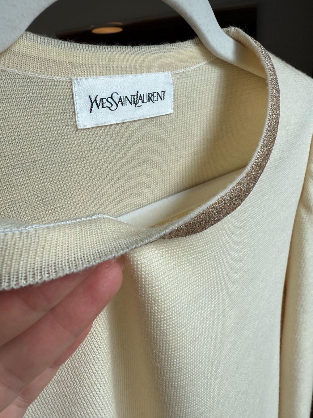 Saint Laurent Camicette: Saint Laurent Pullover Bluse M-38  100% Wolle Vintage – Usato da Winterthur venduto da tim_cl8x 1