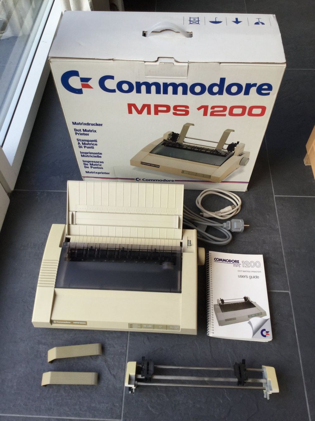 Commodore Stampanti: Commodore Nadeldrucker MPS 1200 OVP komplett – Usato da Zürich venduto da Lukeinstinct