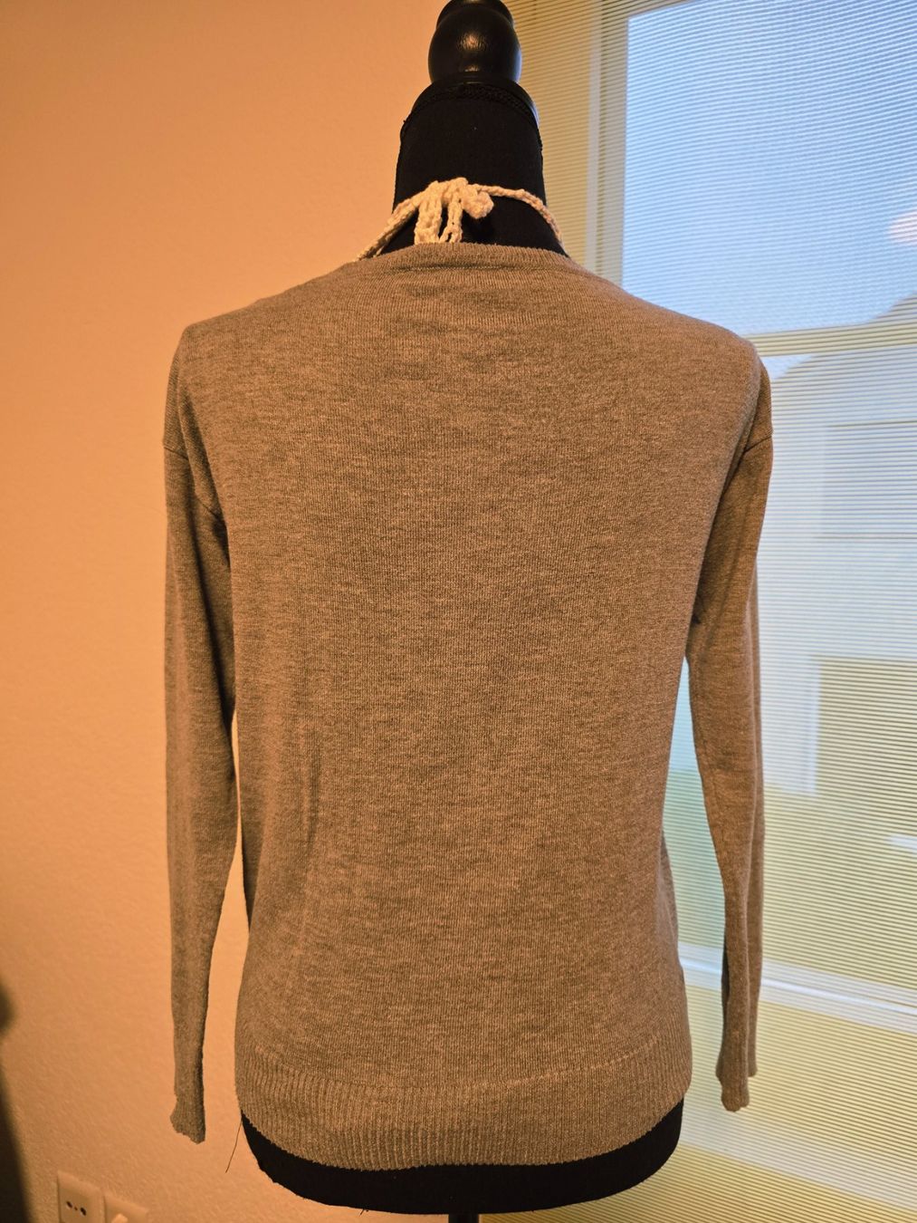 Esprit Pulls & Sweat-shirts: Pullover – D'occasion à Niederbipp par Viktoria_Sch 6