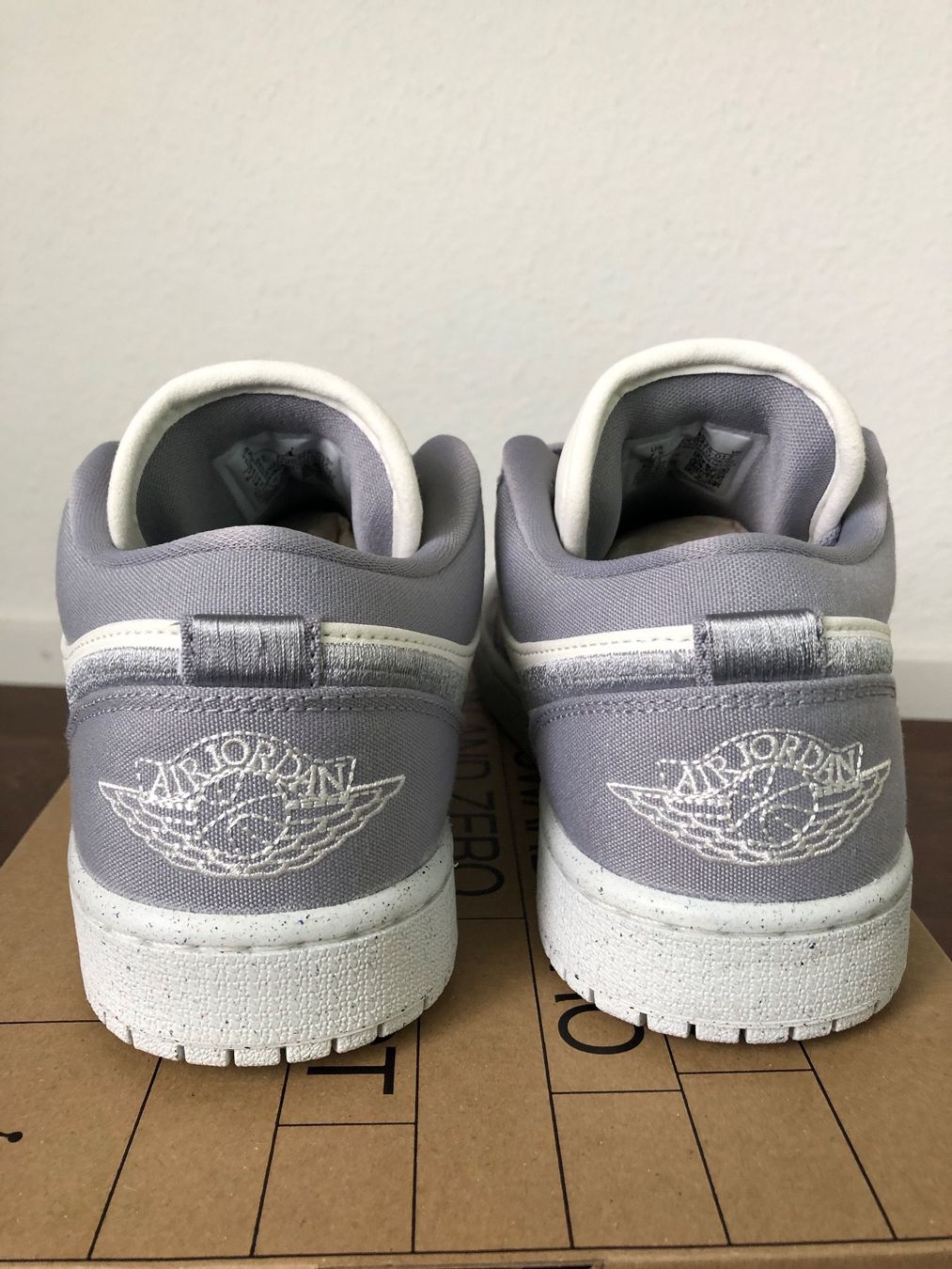Damenschuhe: WMNS AIR JORDAN 1 LOW   EUR38.5 – Neu und originalverpackt aus Baar von tortuga72 1