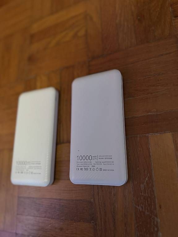 Batterie: 2 batteries externes 10000 MAH – Usato da Morges venduto da bir_9rsr 3