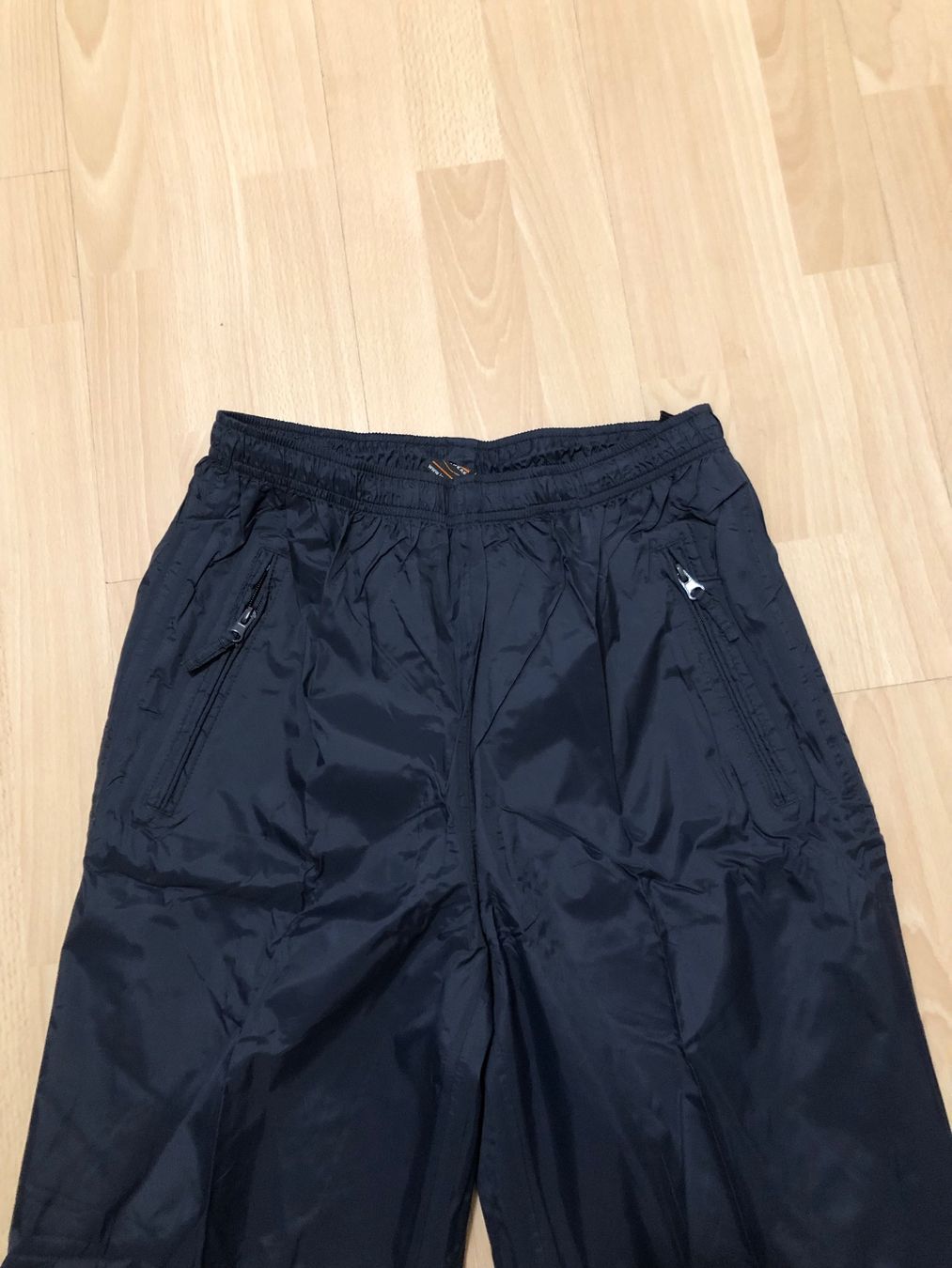 Icepeak Pantaloni: IcePeak Outdoorhose Gr.44 – Nuovo (secondo la descrizione) da Chur venduto da vicky7 1