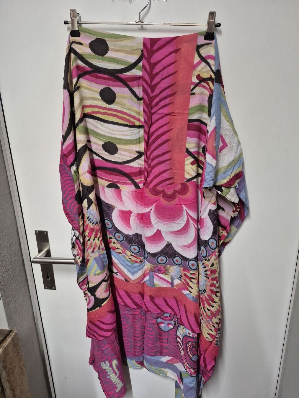 Desigual Foulard & Sciarpe: Desigual Schal / Halstuch buntes Muster – Usato da Merligen venduto da muss_haben 2