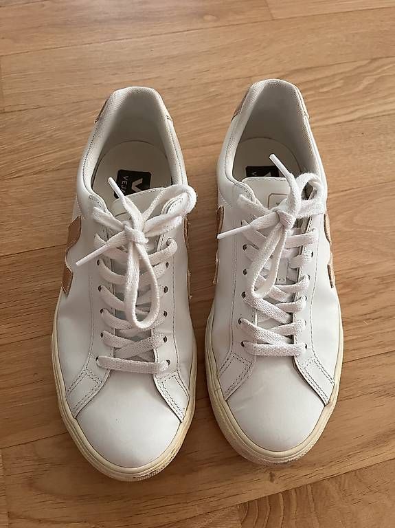 Veja Scarpe da donna: Veja Sneakers / Turnschuhe - Gr. 38 – Usato da Gurmels venduto da FranKa_82