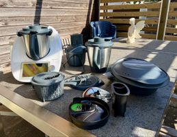 Thermomix TM6 avec accessoires Super état valeur CHF1800.-