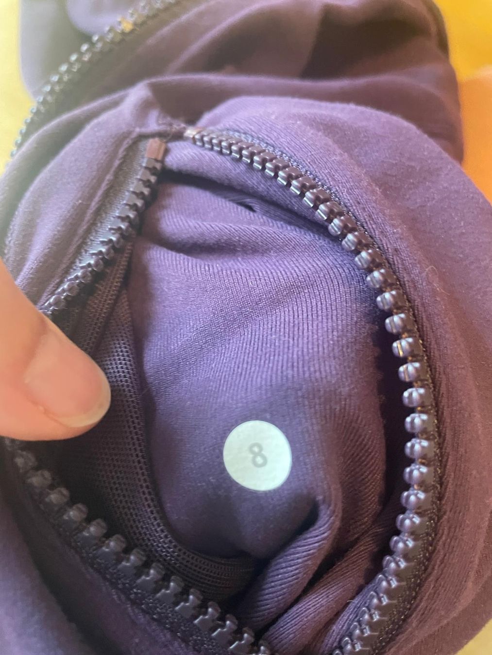 Lululemon Giacche: Lululemon Jacke Gr.8  – Usato da Arni AG venduto da Jaggy36 3