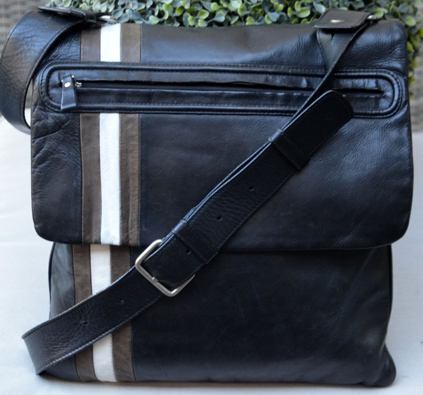 Bally Borse: Bally Messenger Tasche / sac – Usato da Collonges venduto da arashee