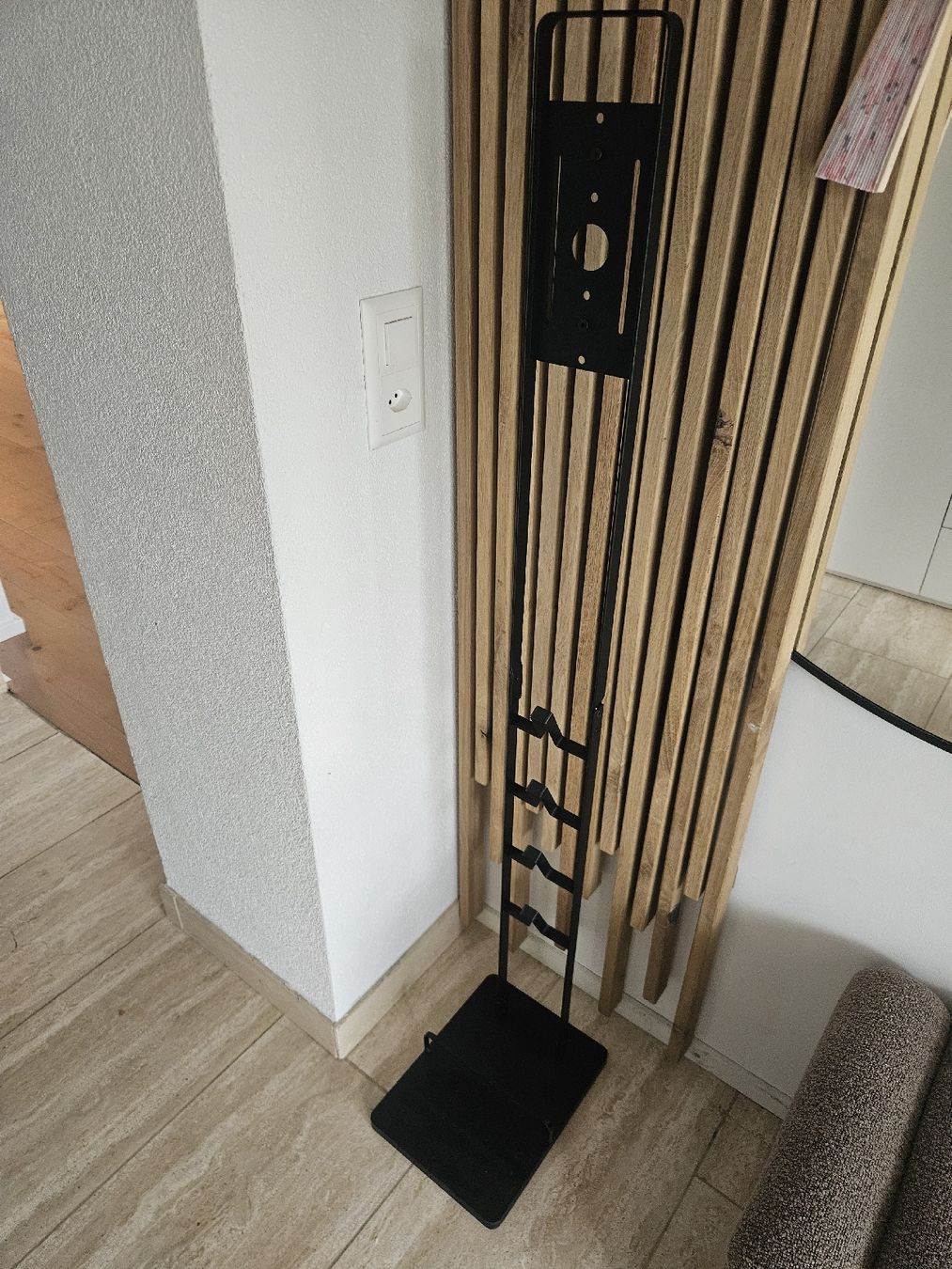 Altro in Decorazioni & Accessori: ständer fur Dyson – Usato da Aathal-Seegräben venduto da 911rs 1