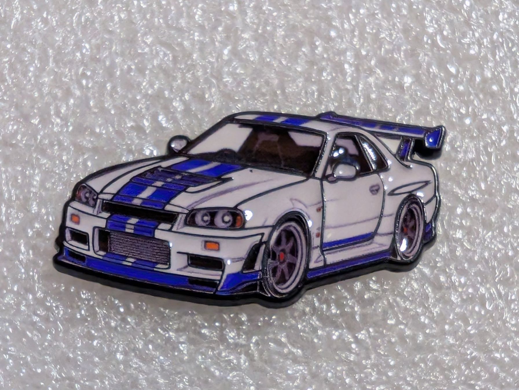Plaketten & Abzeichen: Ansteckpin 274: Auto Fast & Furious – Gebraucht aus Oppligen von Pin-Fall-Shop