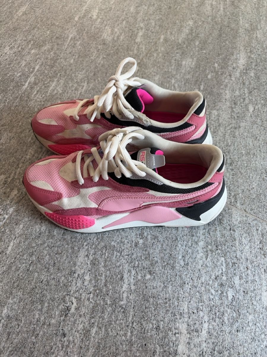 Puma Damenschuhe: Sneakers Puma - 38  – Gebraucht aus Davesco-Soragno von Chichijango 1
