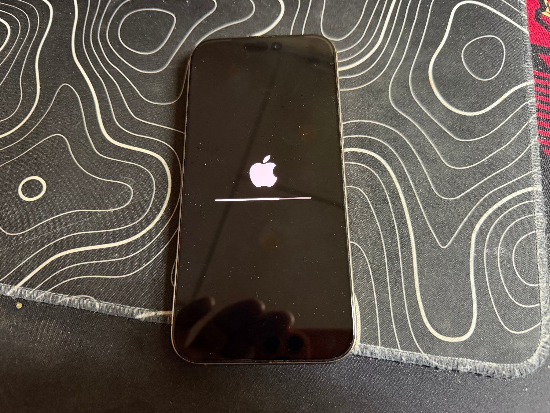 Apple Portables: Iphone 16 Pro Max 256Gb – D'occasion à Au SG par bah_6f5w 1