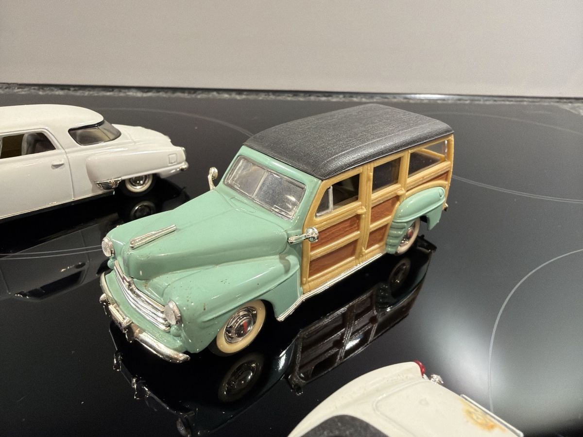 Modellini d'auto: 4x Oldtimer - 1/43 - Rio / Solido / Road Signature – Difettoso da Wolfwil venduto da Rolex1 2