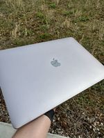MacBook Pro 15″ 16/512 GB - A1707, Mid 2017 – Defekt