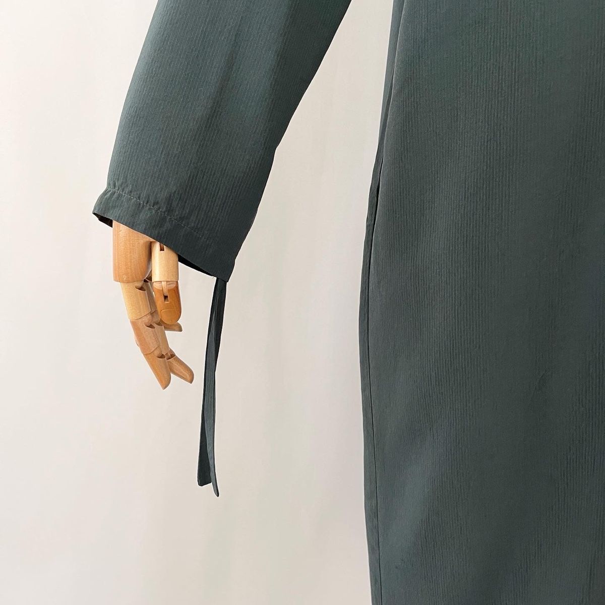 Vestiti: HUMANOID Dress – Nuovo (secondo la descrizione) da Emmen venduto da Avviivva_Com2023 3