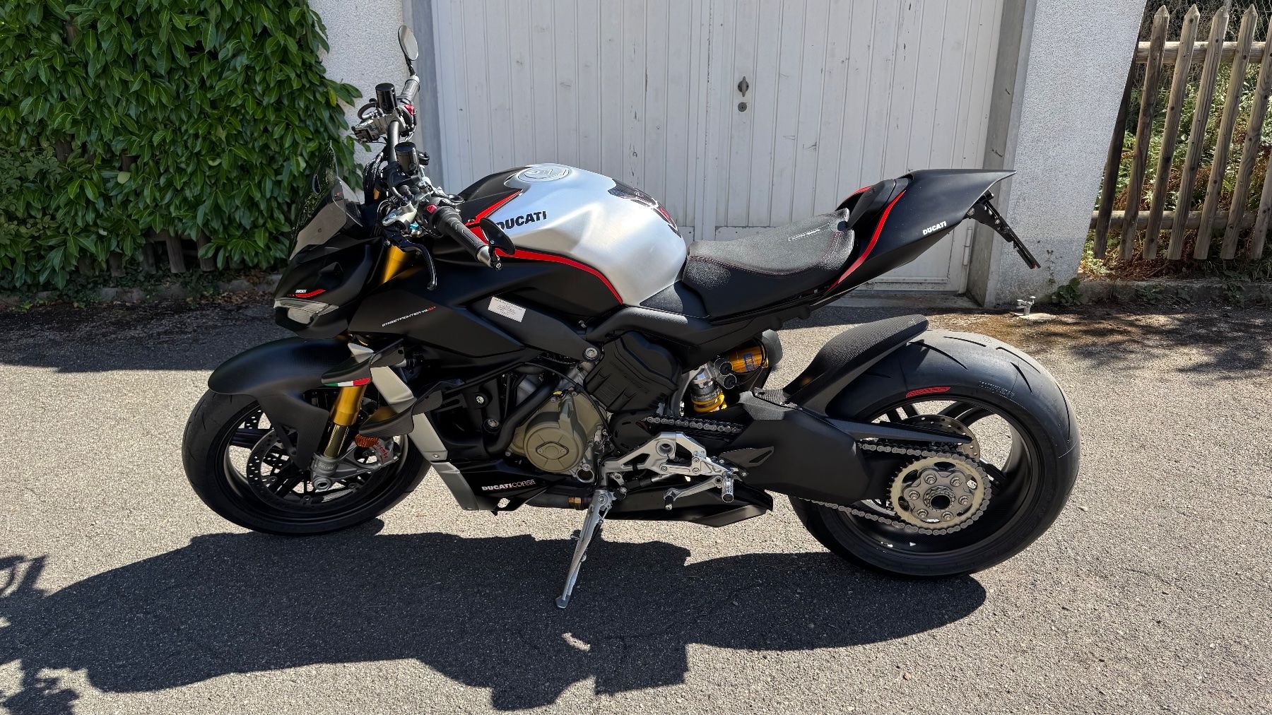Ducati Strada: Ducati Streetfighter V4 SP – Usato da Arlesheim venduto da kmi24