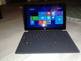 Microsoft Surface RT (Windows 8)