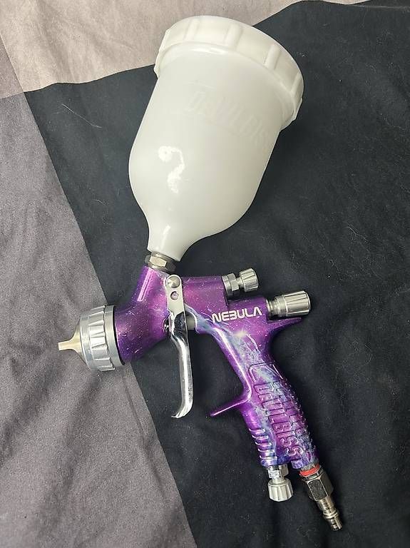 Tutti gli attrezzi: DeVilbiss Nebula Special Edition, Top-Zustand – Usato da Uster venduto da _Crystal_ 2