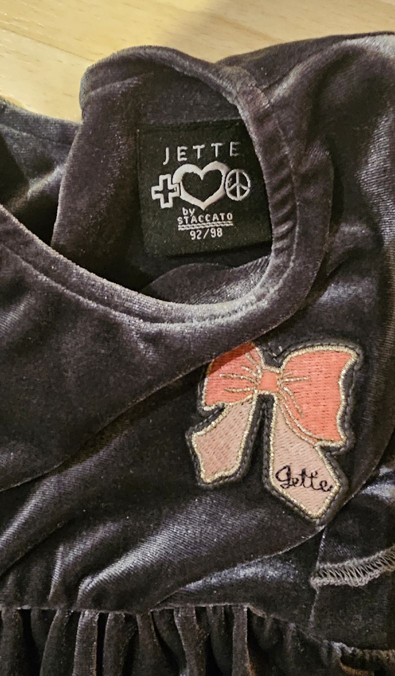 Kleider & Röcke: Hübsches Kinder- Samtkleid von Jette – Neu (gemäss Beschreibung) aus Fehraltorf von Sumin 2