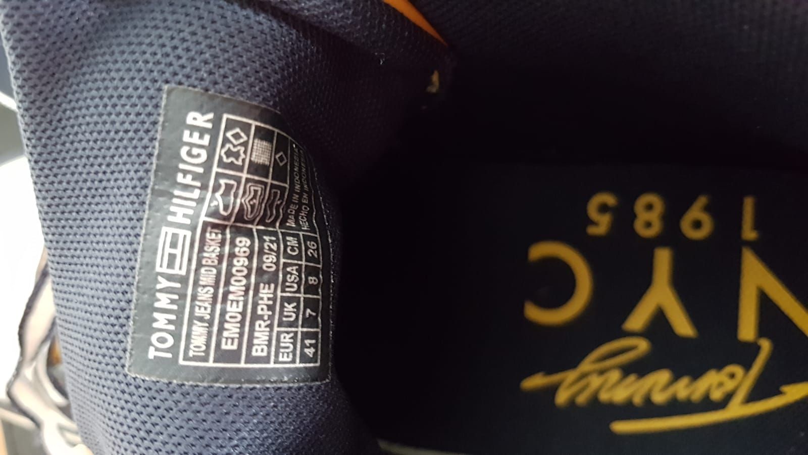 Tommy Hilfiger Scarpe da uomo: Tomy Hilfiger Mid Basket Gr.41,Leder. – Nuovo e nell'imballaggio originale da Zürich venduto da ata_c8nh 7