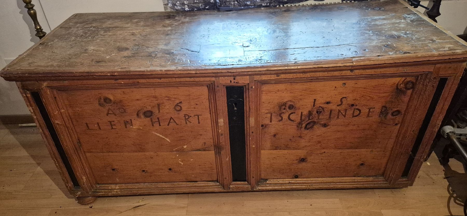 Coffres: Truhe 1615 – D'occasion à Moutier par Maria1704