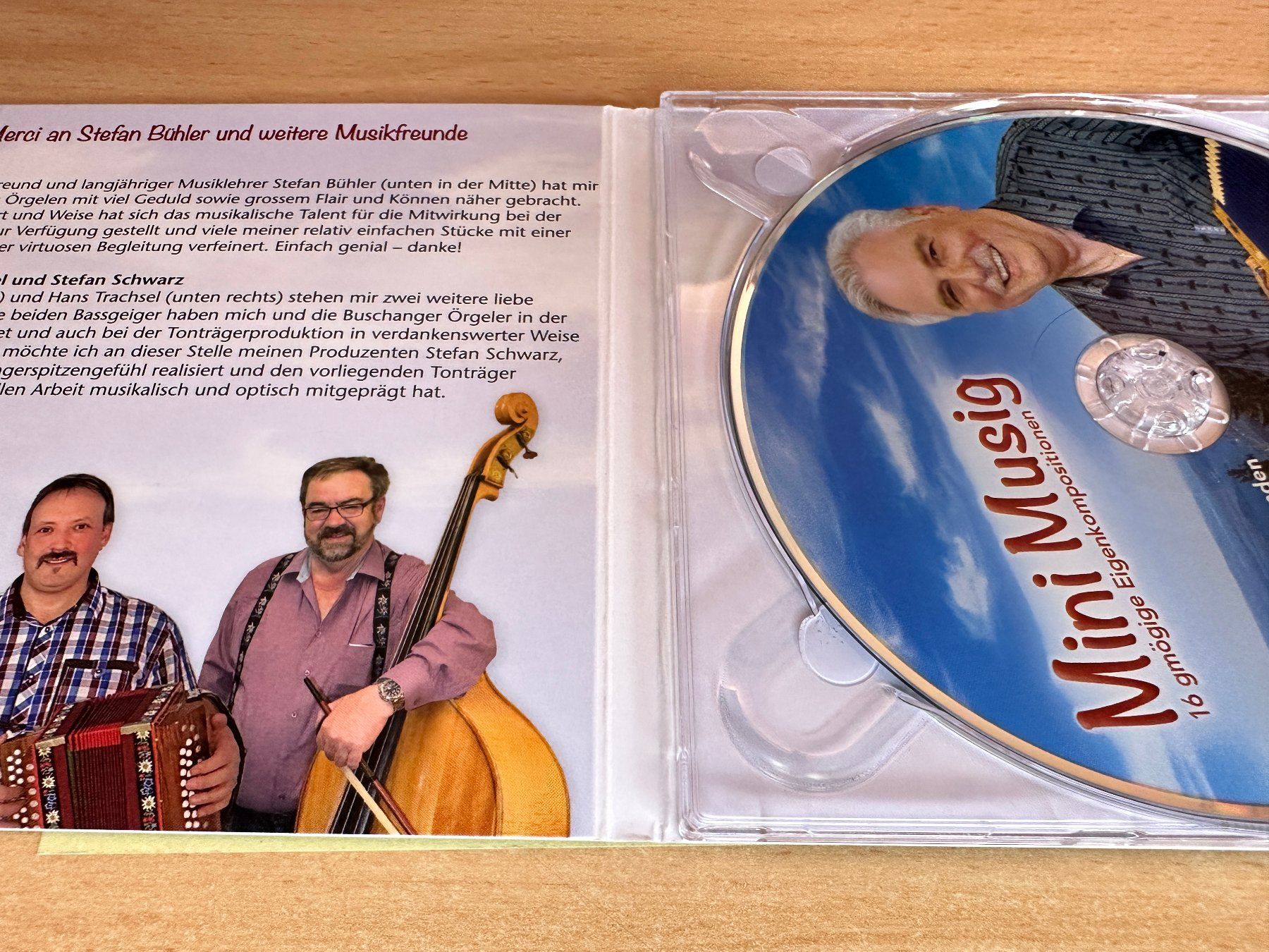 CD: Urs Grob Mit Freunden - Mini Musig – Usato da Rikon im Tösstal venduto da Alpenmutz 2