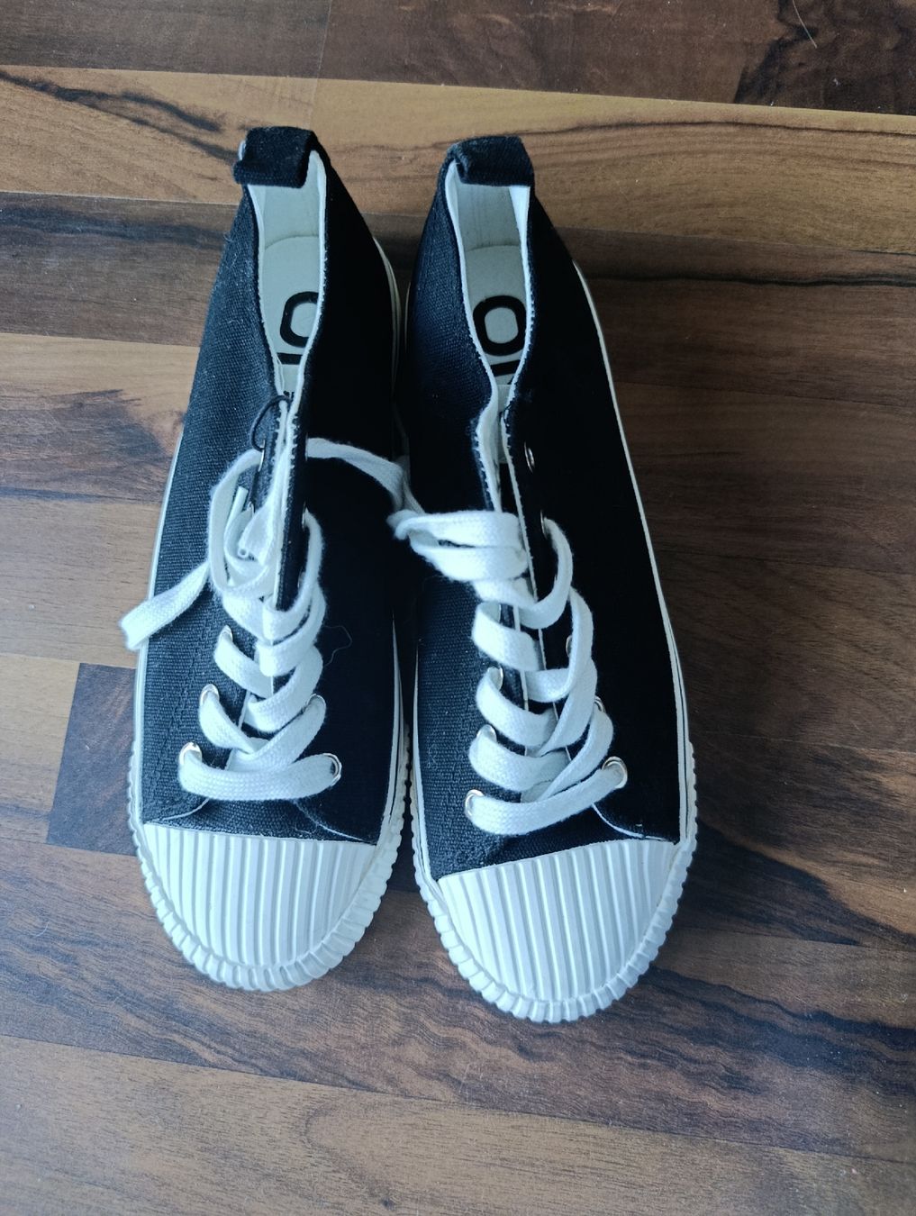 Only Scarpe da donna: NEU - Only Schuhen  – Nuovo (secondo la descrizione) da Strengelbach venduto da Cbrughelli 3