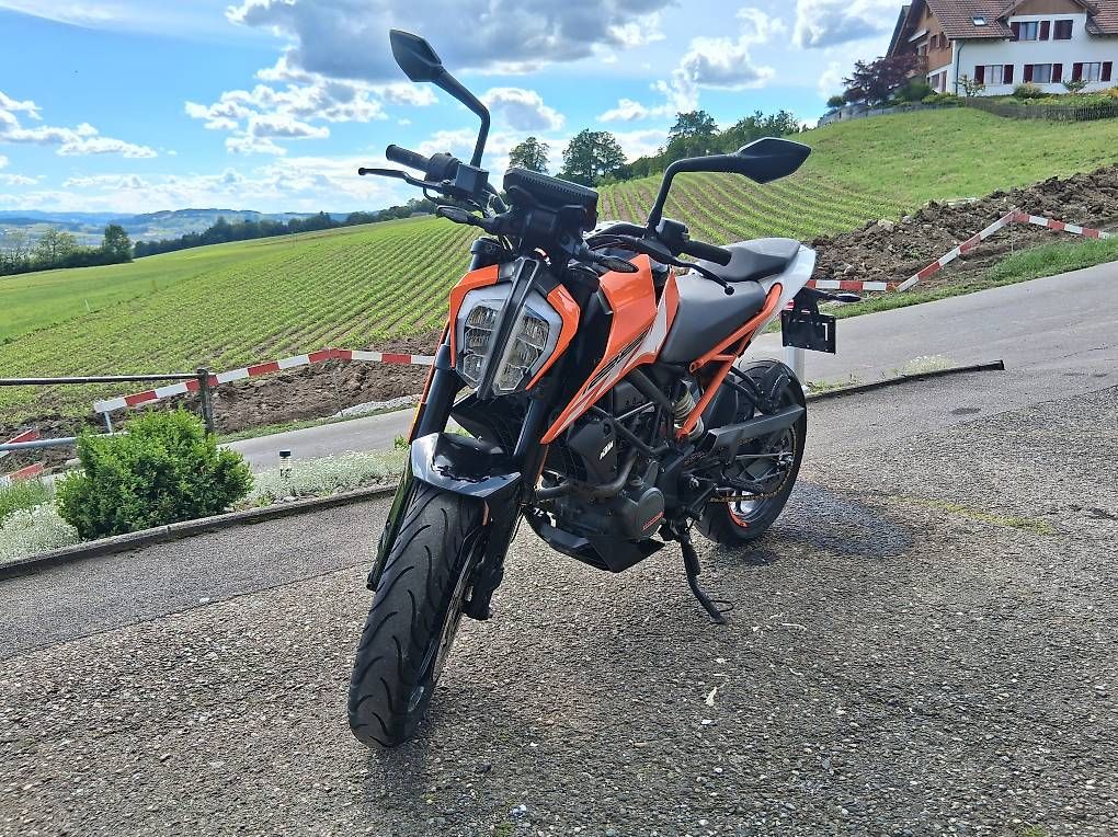 KTM Strada: KTM Duke 125 – Usato da Hildisrieden venduto da raf_swv5