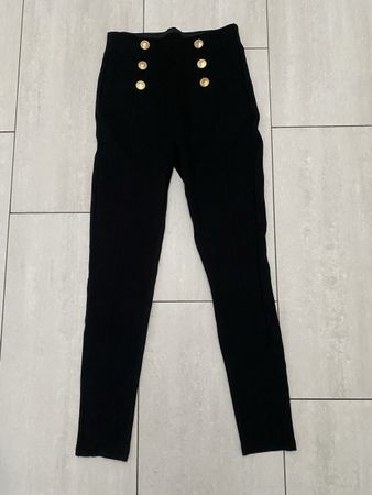 NEU Zara Hose schwarz mit Goldknöpfen Gr. S 