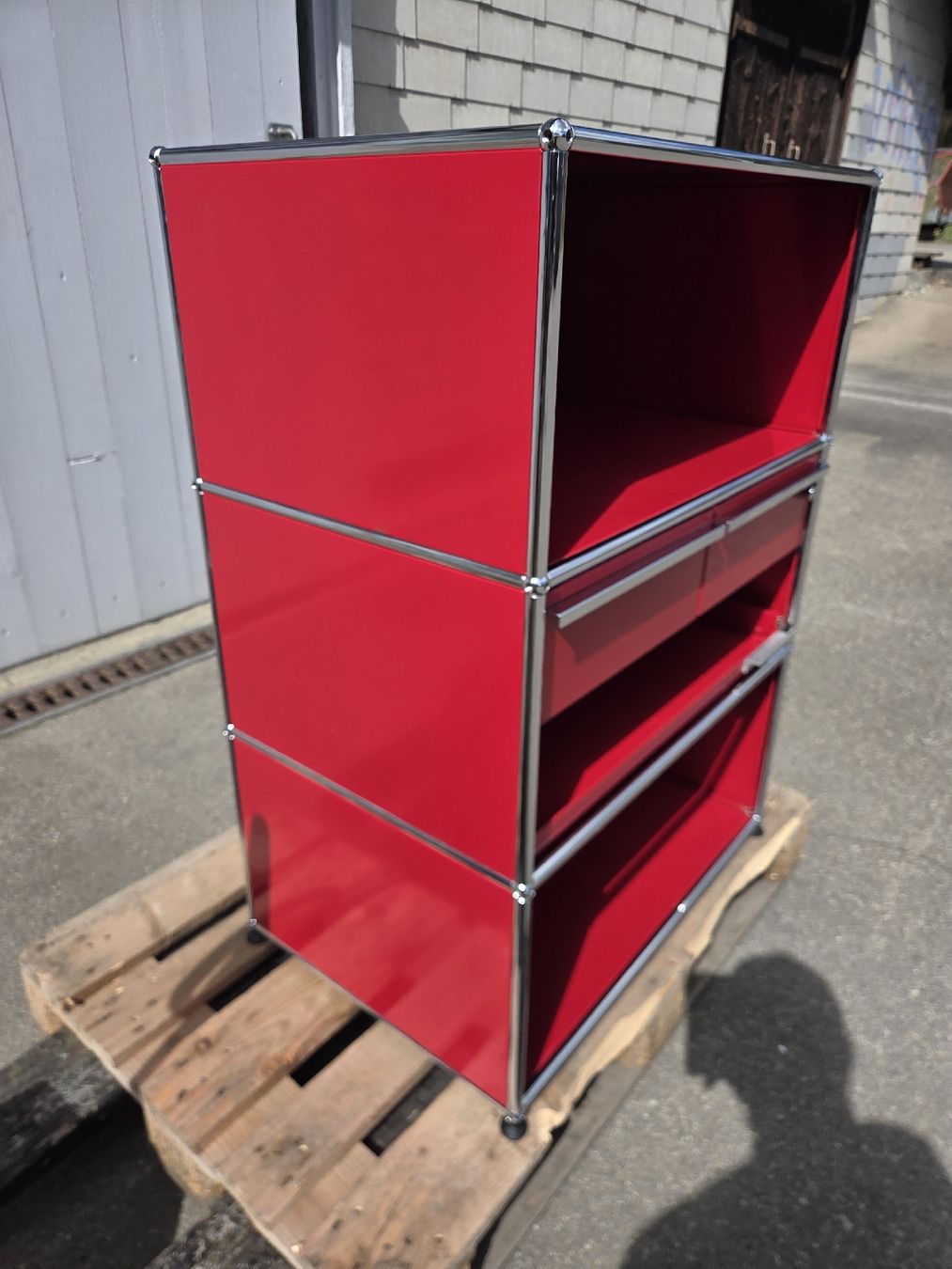 Scaffali: USM Haller Regal in Rot – Usato da Enggistein venduto da Lehmannnn 2