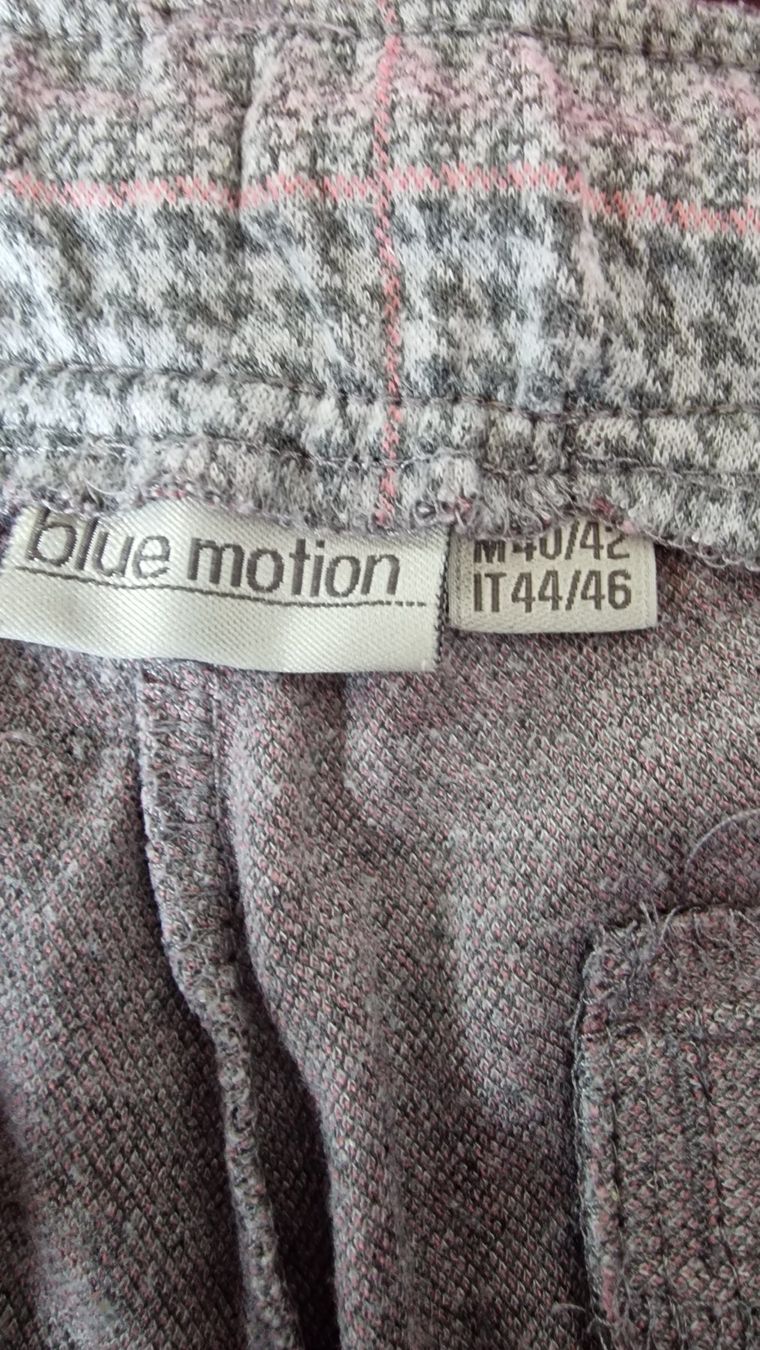 Pantaloni: Bequeme Hosew blue motion – Usato da Wil  AG venduto da Kfloh 1