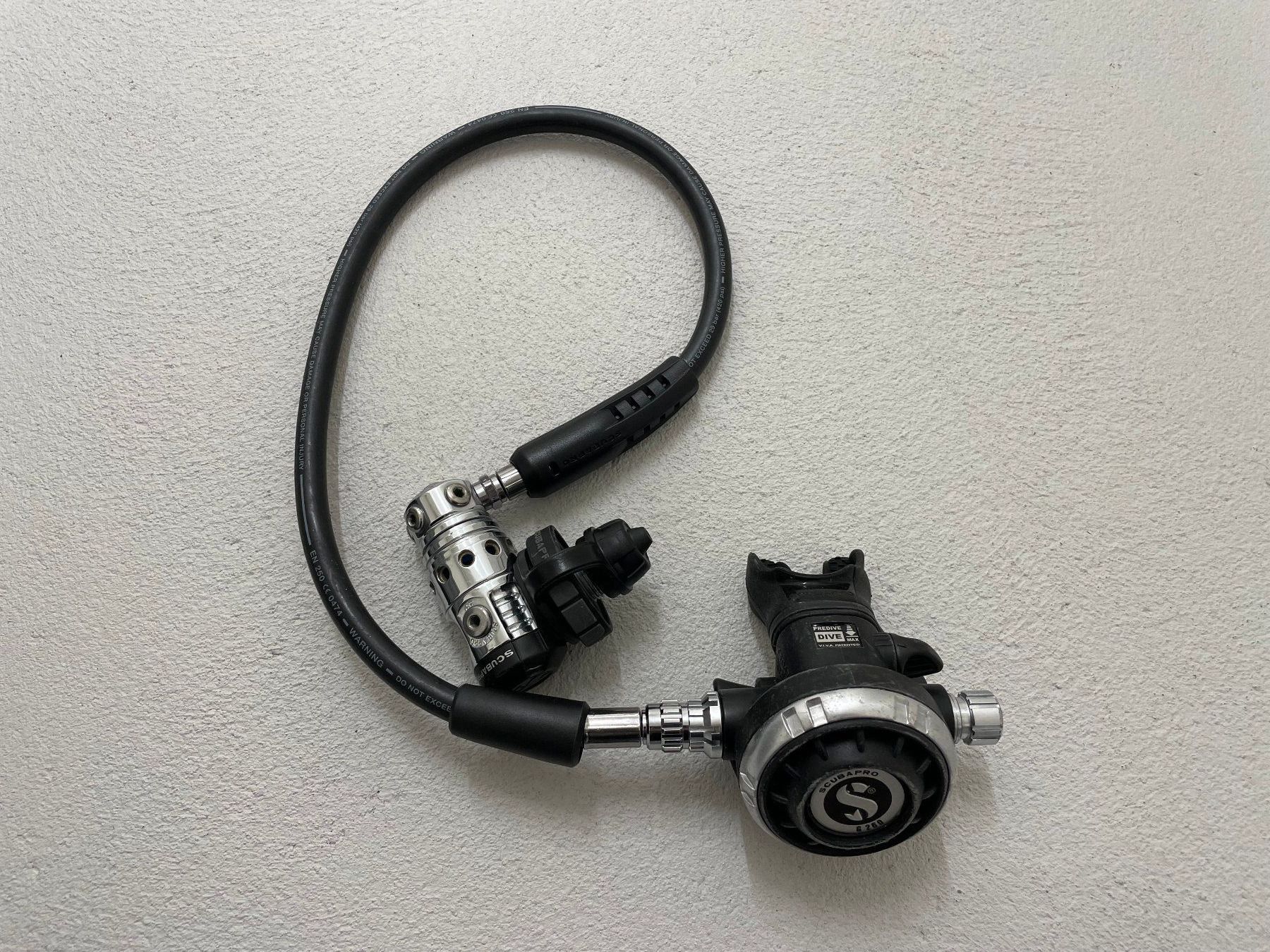 Scubapro Atemregler & Jackets: Tauchen Scubapro Atemregler G260 inkl. MK25 Evo – Gebraucht aus Arnegg von  1