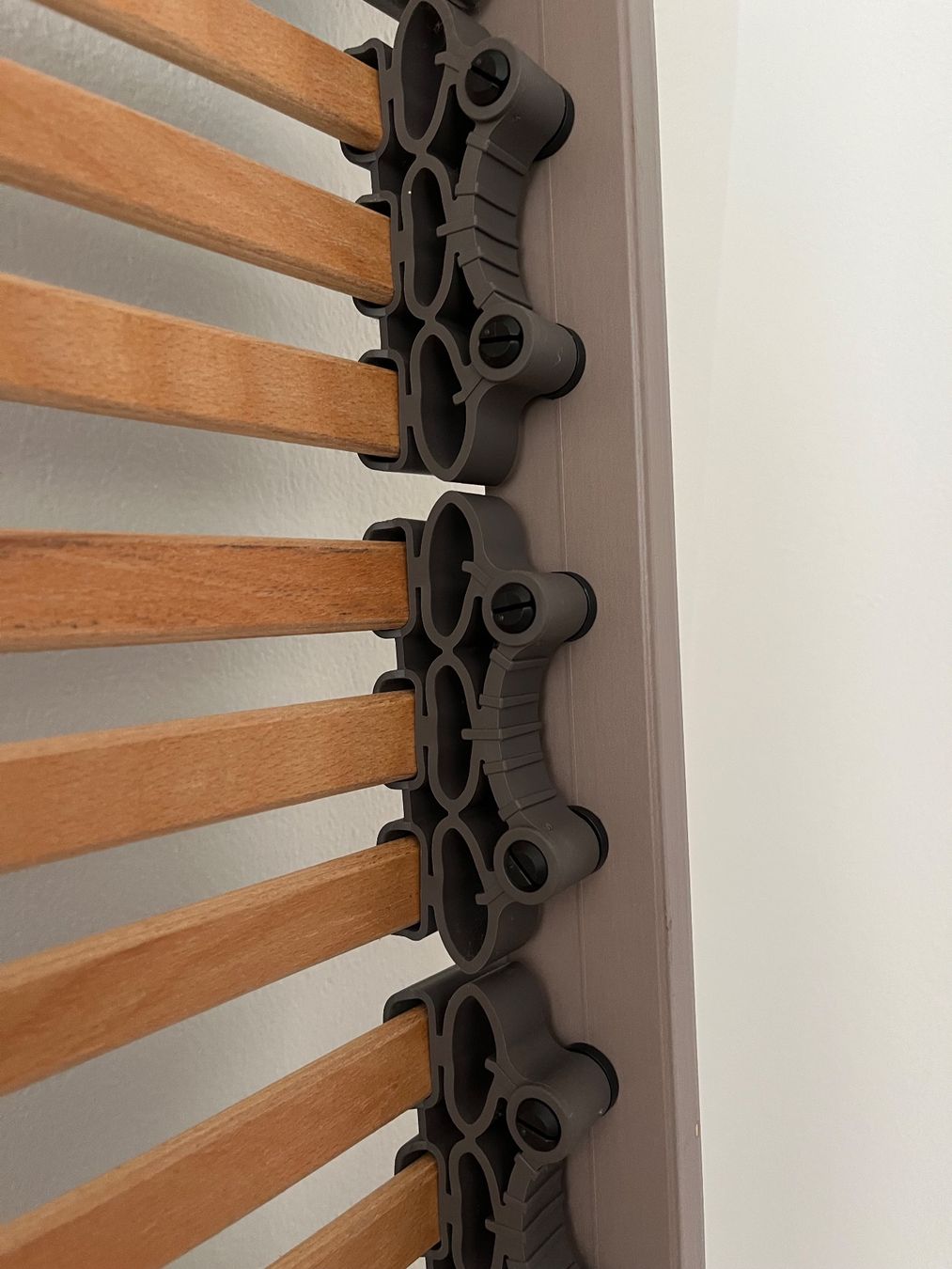 Interio Reti a doghe: 2 x Interio Lattenrost, verstellbar, 196x89 – Usato da Bäch SZ venduto da deklok 5