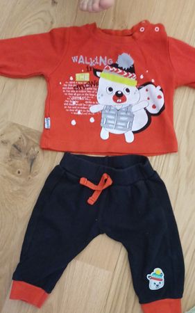 Süsser Baby Jogginganzug Grösse 74- Winter Outfit