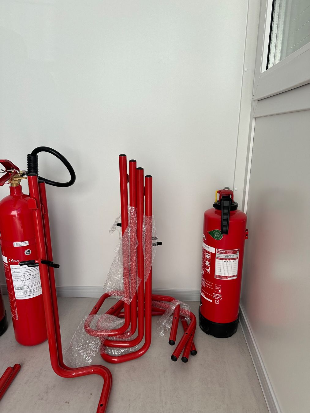 Estintori: Feuerlöscher – Nuovo (secondo la descrizione) da Zürich venduto da 012_5fr8 2