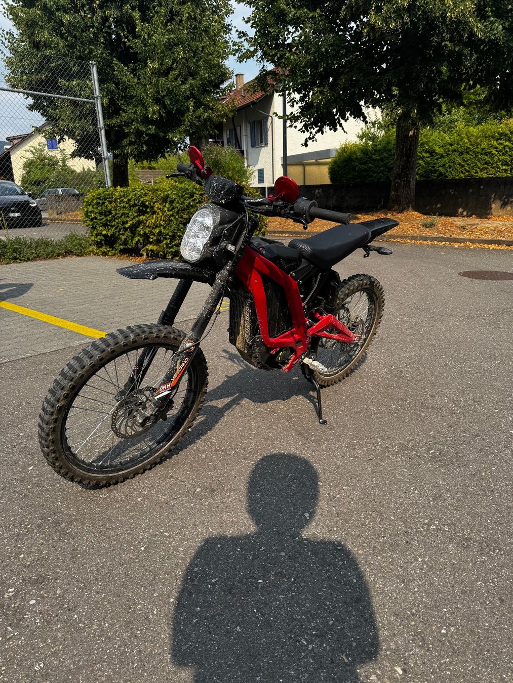 Sur-Ron Enduro: Sur-Ron Light Bee L1e | Strassenzugelassen – Usato da Aarau venduto da acgz 2