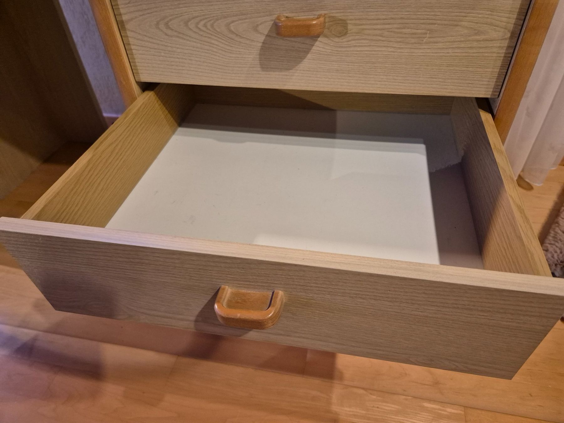 Schreibtische: Gebrauchter, heller Holz Schreibtisch mit Schubladen – Gebraucht aus Mels von KOSL 4