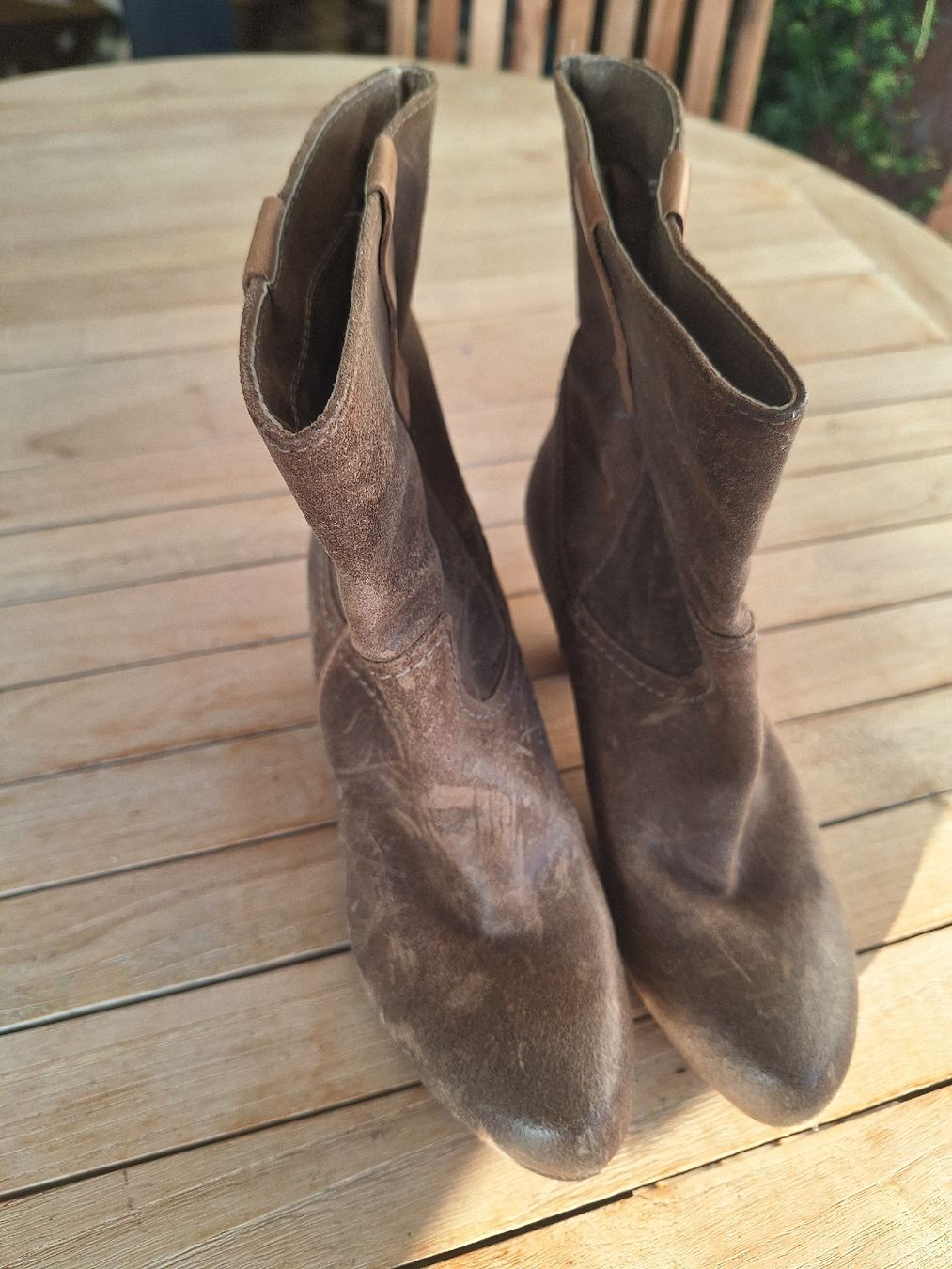Walder Scarpe da donna: Wild Lederstiefeletten – Nuovo (secondo la descrizione) da Bassersdorf venduto da Makeje58