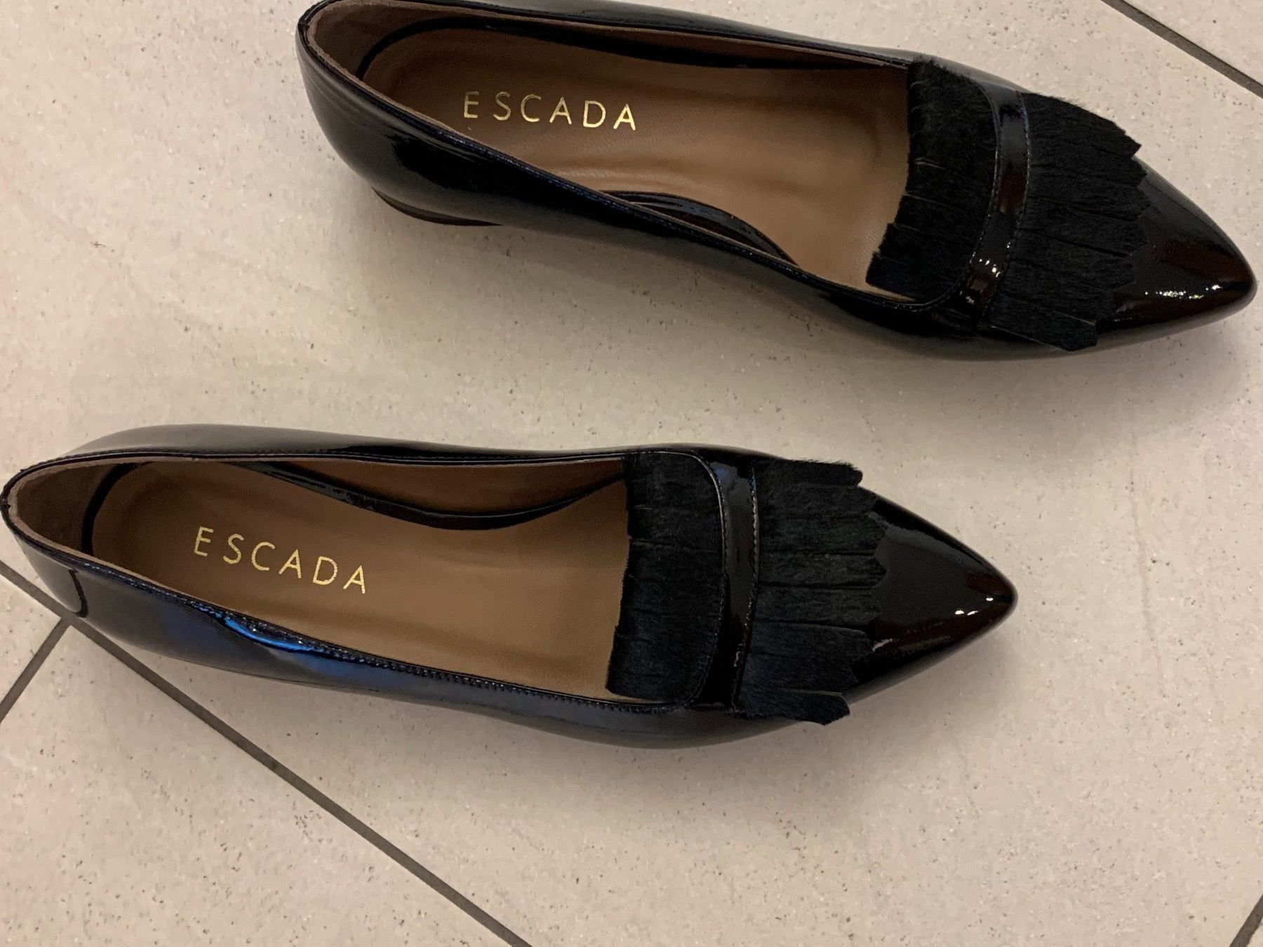 Escada Scarpe da donna: Escada Ballerinas Slipper mit Fell – Nuovo e nell'imballaggio originale da Unterägeri venduto da Jr61 3