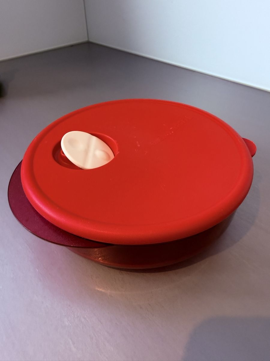Tupperware Contenitori & Simili: Tupperware für Mikrowelle rot – Usato da Watt venduto da Soraya70