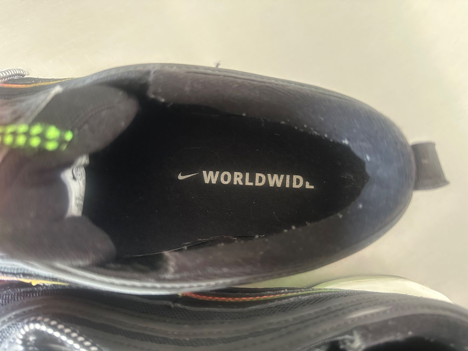 Nike Herrenschuhe: CHAUSSURES NIKE TAILLE 42 – Gebraucht aus Sion von jaipur1401 2