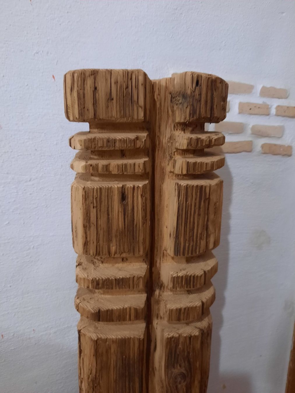 Articoli in legno: Altholz Balken – Usato da Sisikon venduto da Creantic-Art 2